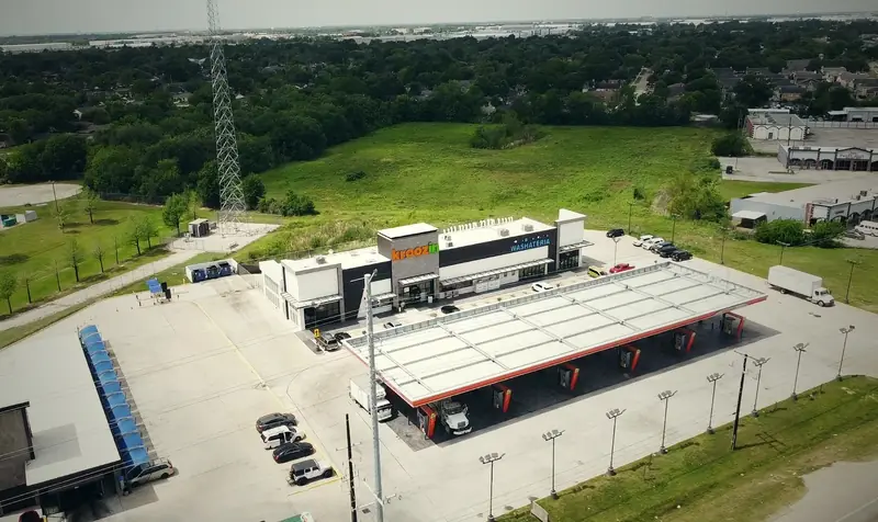 Aerial view of the Kroozin site at 14151 Tomball Pkwy